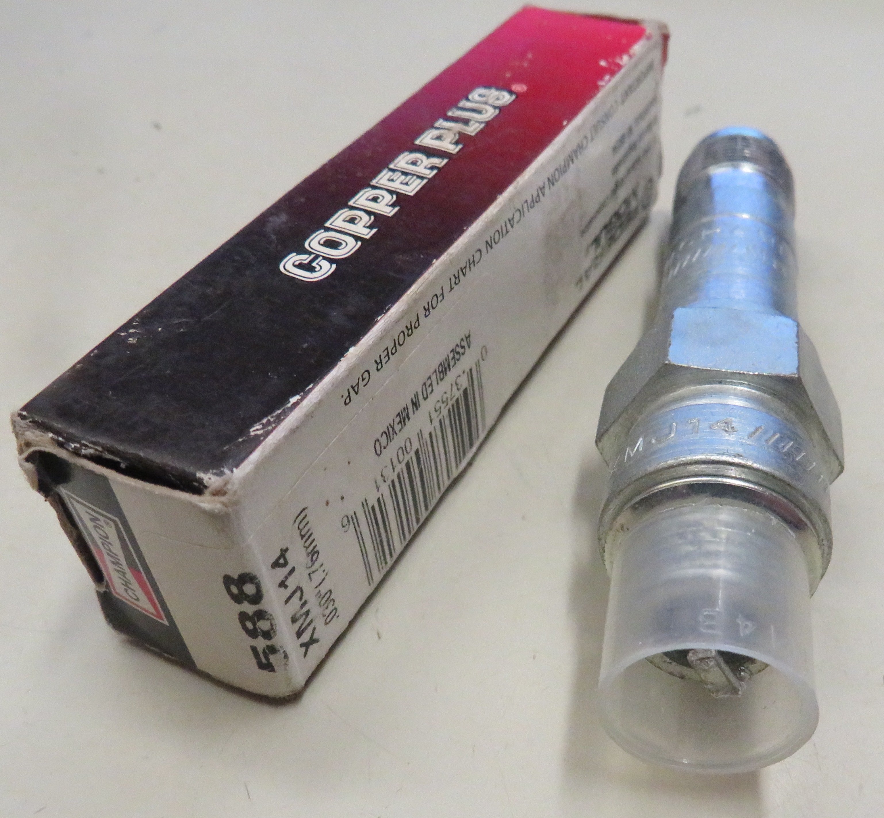 XMJ14 Champion 588 XMJ14 Shielded Glow Spark Plug 5/8